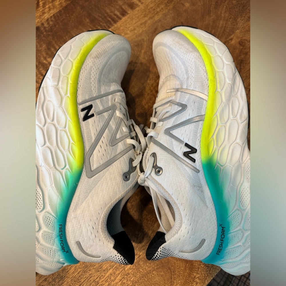 New balance fresh foam X more V4